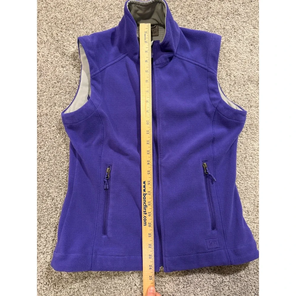 REI Fleece Vest Womens Medium Purple Full Zip Pockets Outdoor Hiking Outdoors